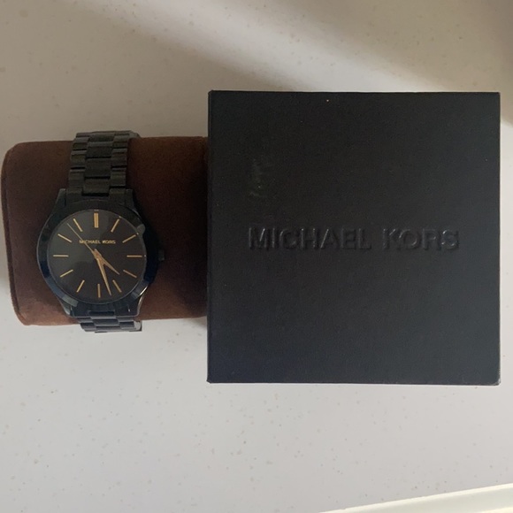 Michael Kors Slim Stainless Steel Quartz Watch - Picture 3 of 13